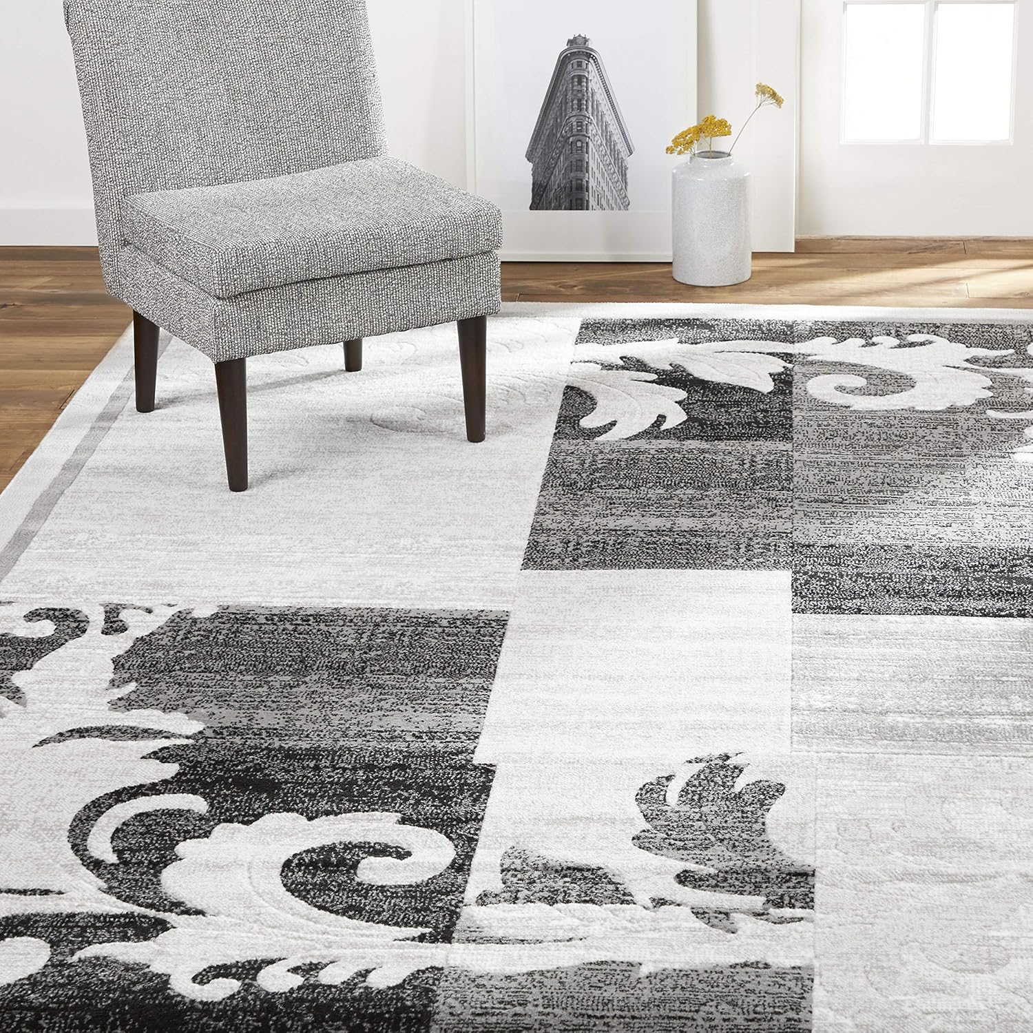 Catalina Pierre Gray Geometric Area Rug 7'10" x 10'2"  - Contemporary