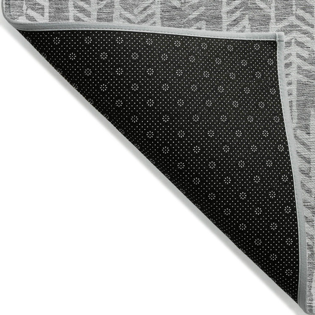 8' X 10' Gray And Silver Tribal Washable Indoor Outdoor Area Rug-3